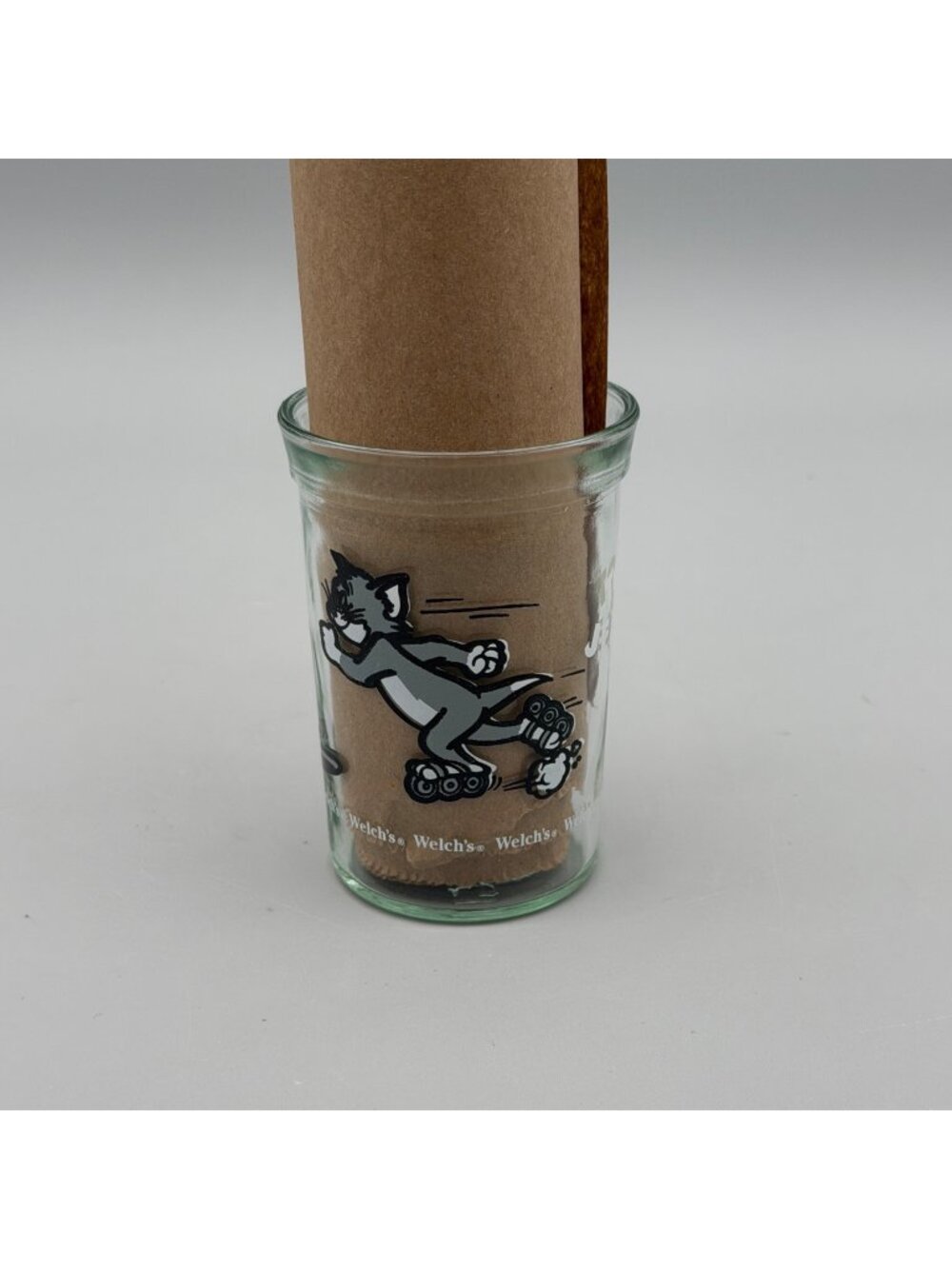 Tom & Jerry 1990 Welchs Collector Glass Roller Skating Scene Clear Glass 4" Tall